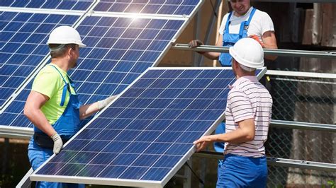 aide etat panneau solaire 2018|Installation de panneaux solaires : vous avez droit à des aides.